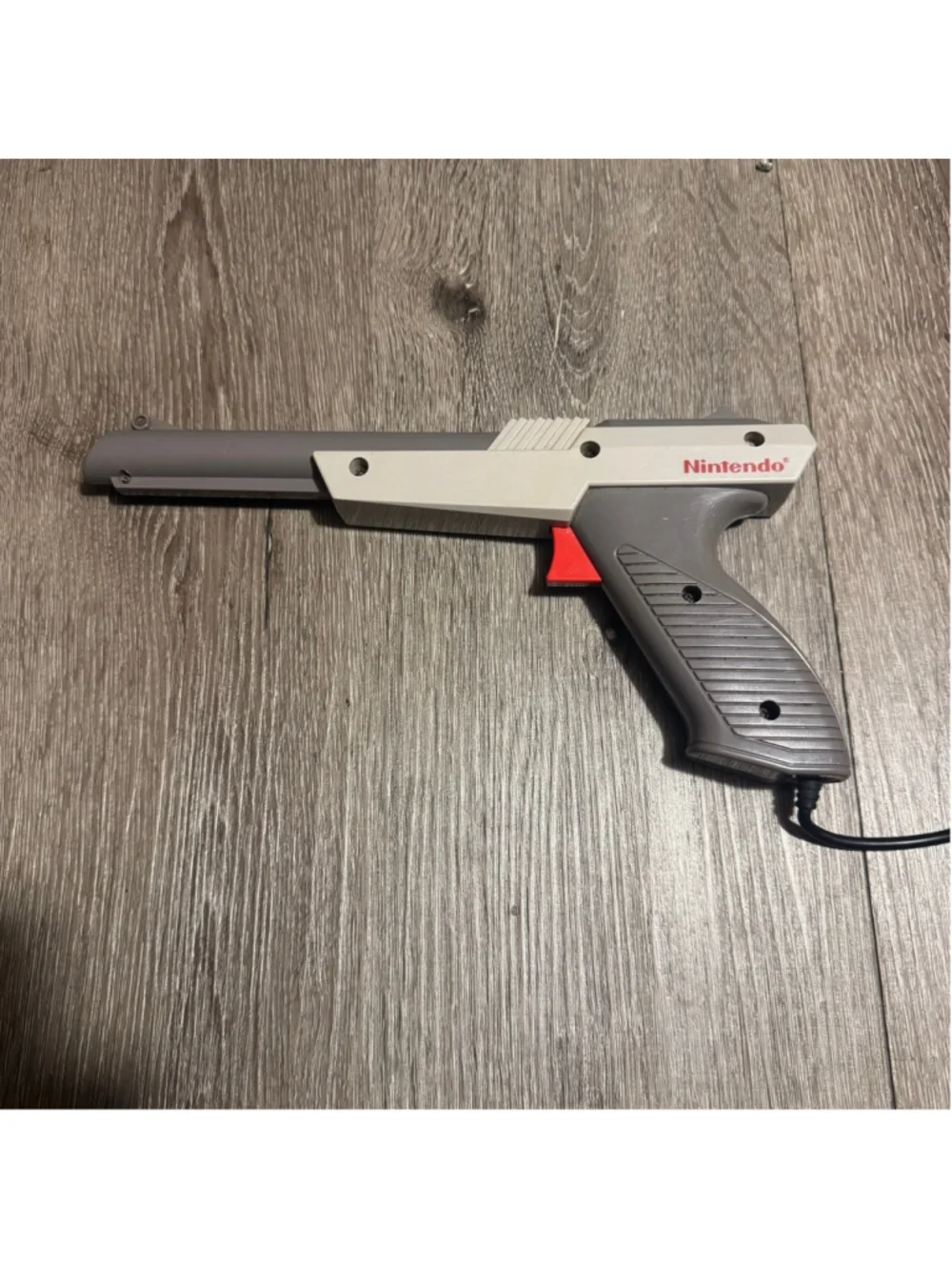 1985 Nintendo Zapper NES-005 Light Gun Controller One Size Gray White